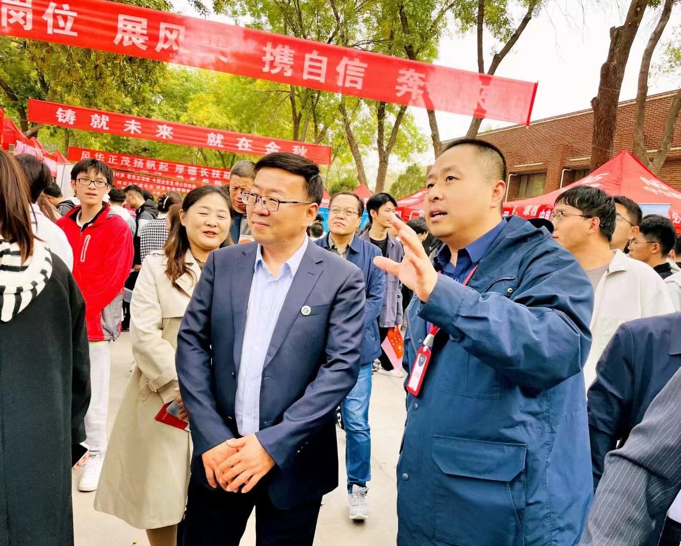 无论是人体比例