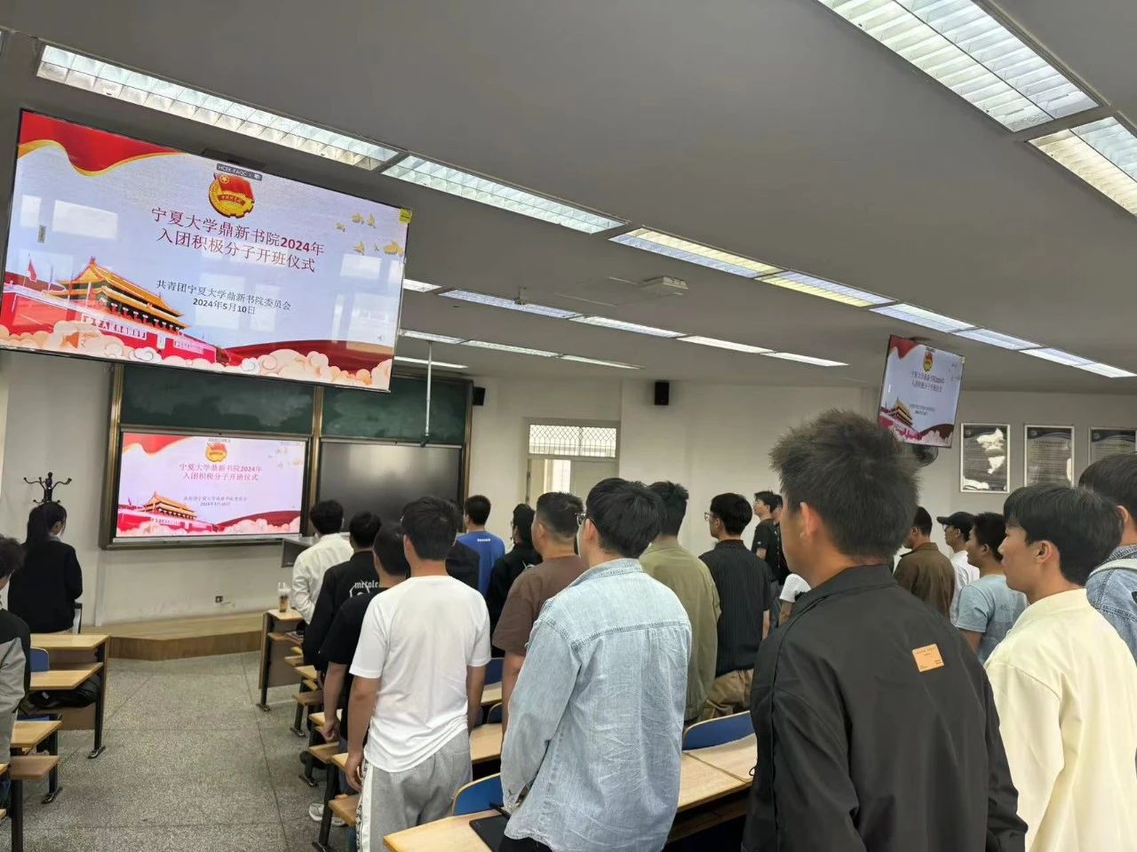 pc加拿大2.8预算预测新手怎么玩团